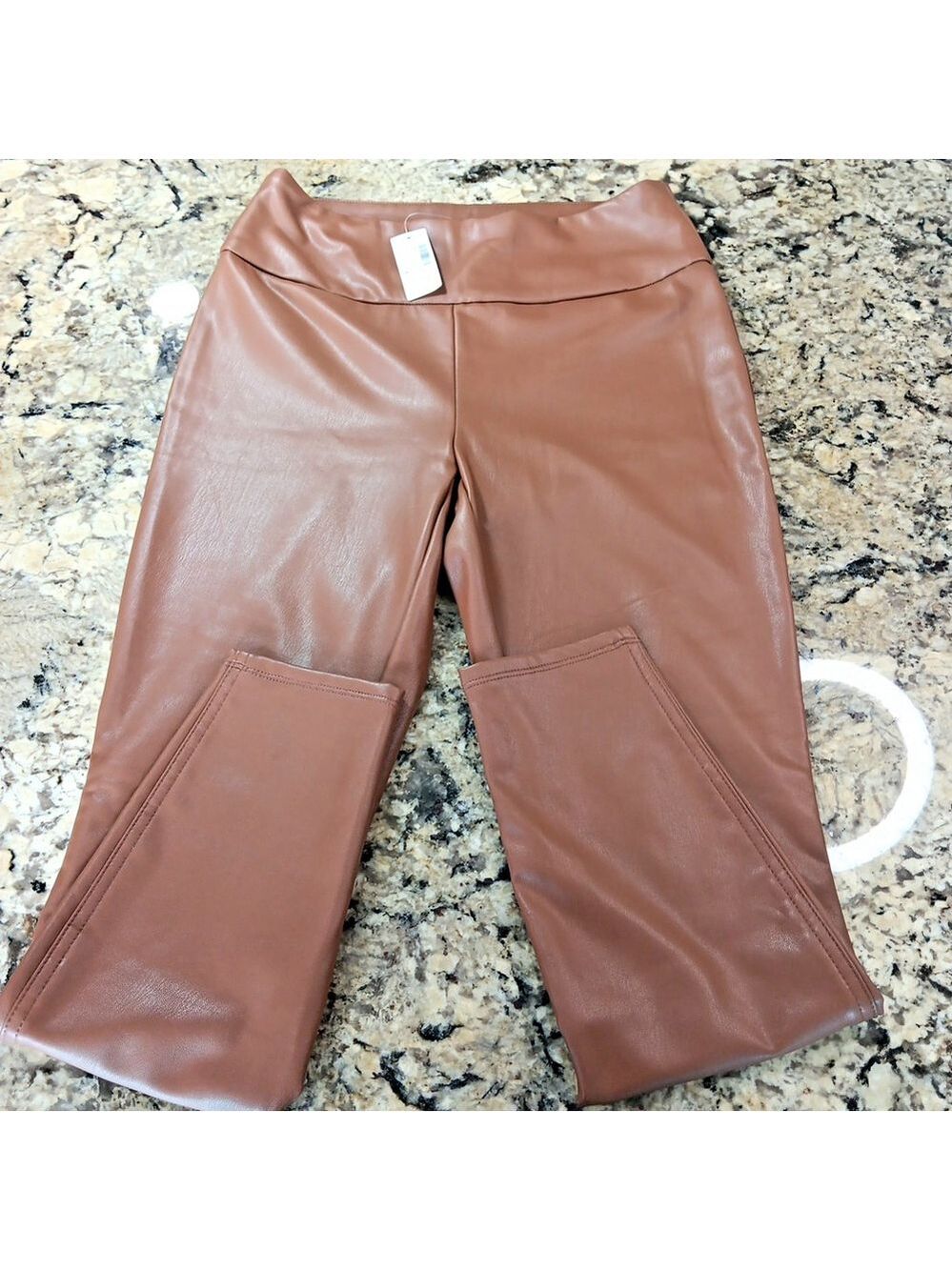 Size 6 X 26 NWT Reitmans Signature PU Leather Womens Brown Cropped Pants